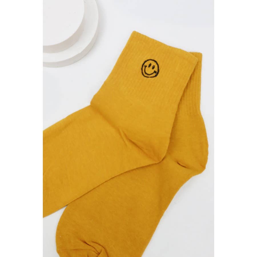 Solid Smiley Embroidered Socks