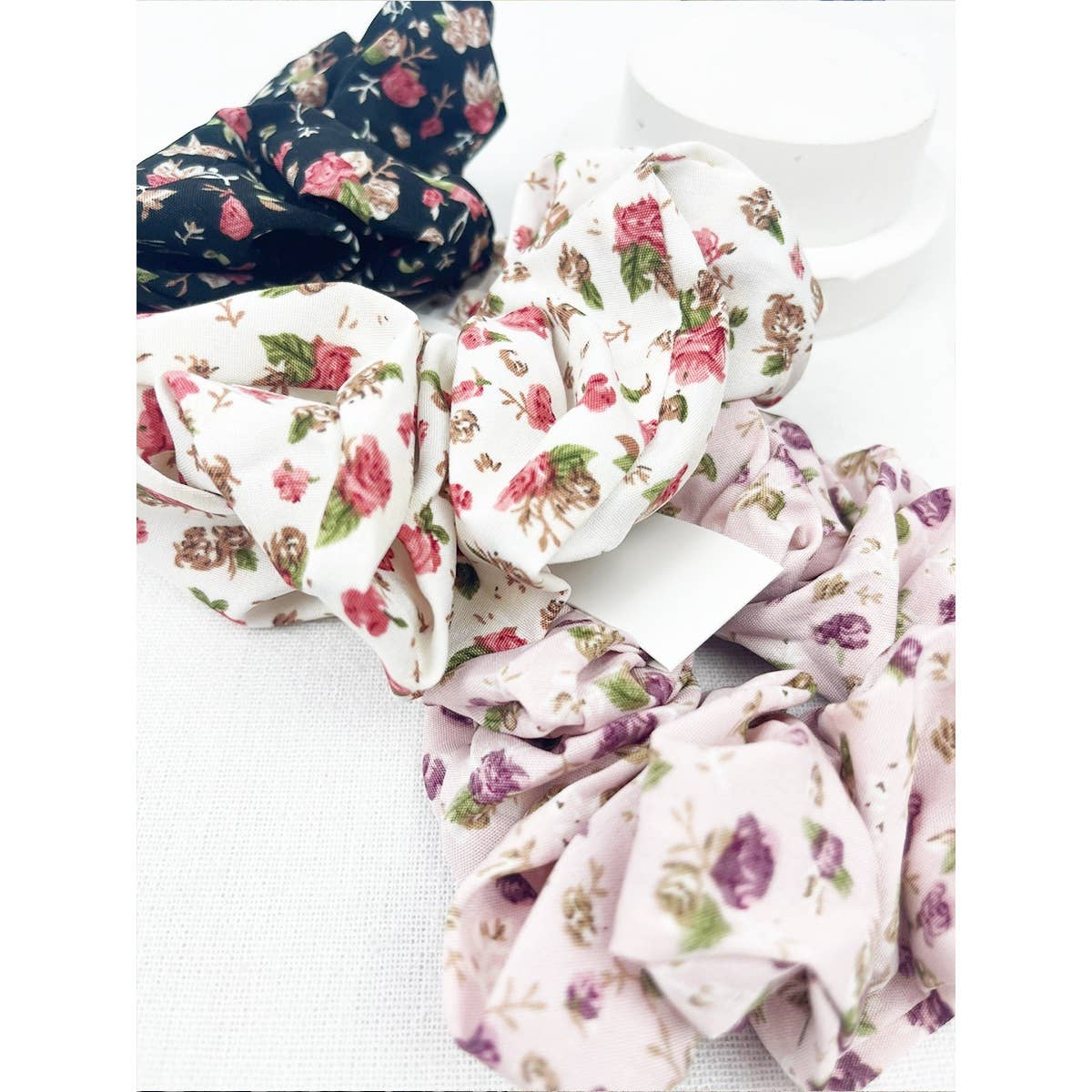 Ditsy Floral Print Scrunchie