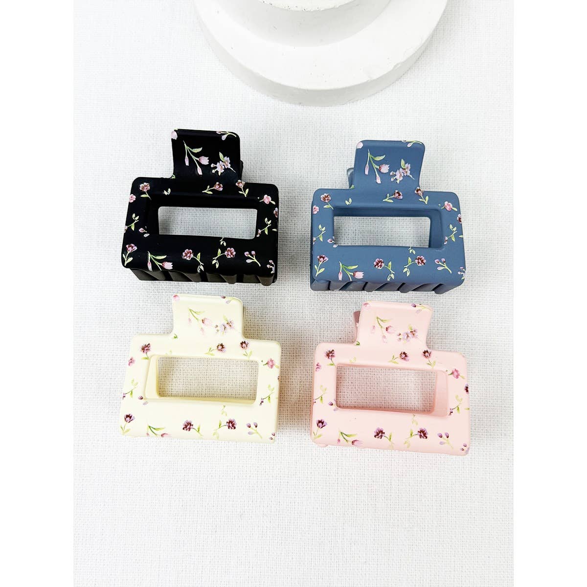 Medium Matte Floral Pattern Claw Clips