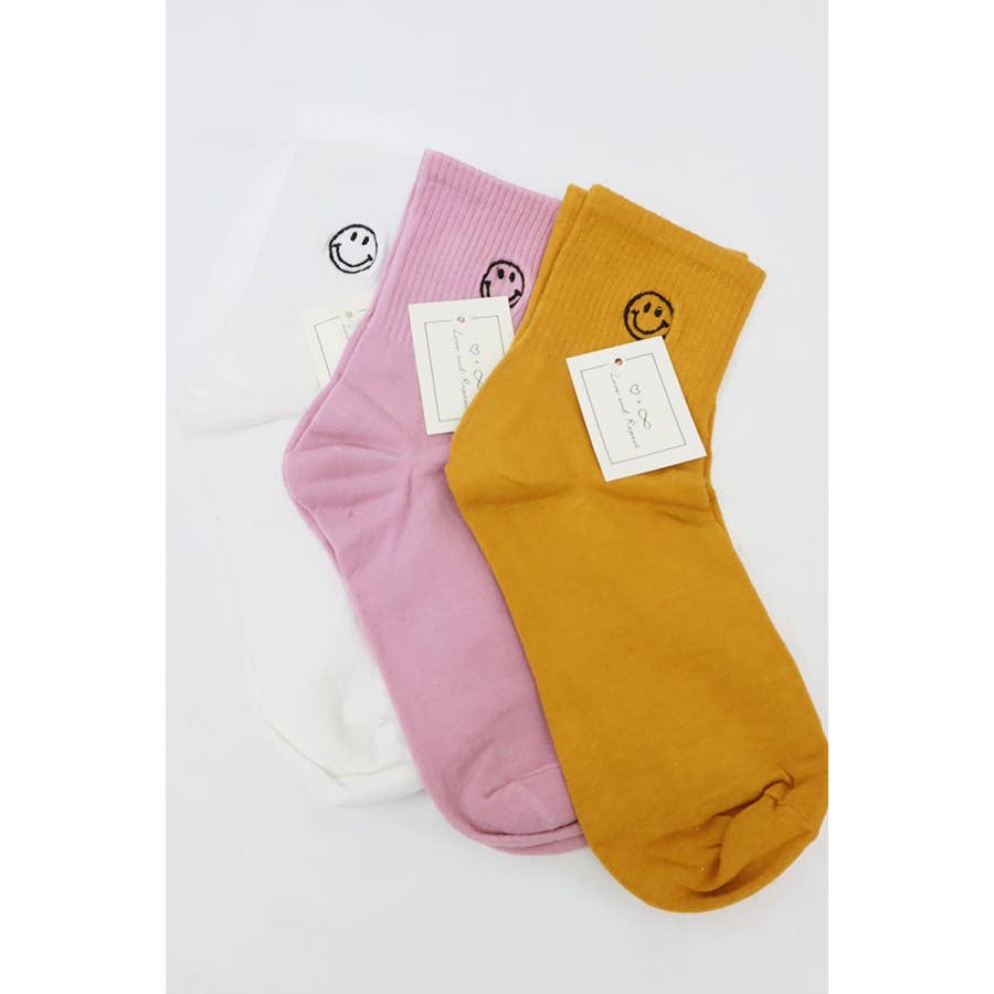 Solid Smiley Embroidered Socks