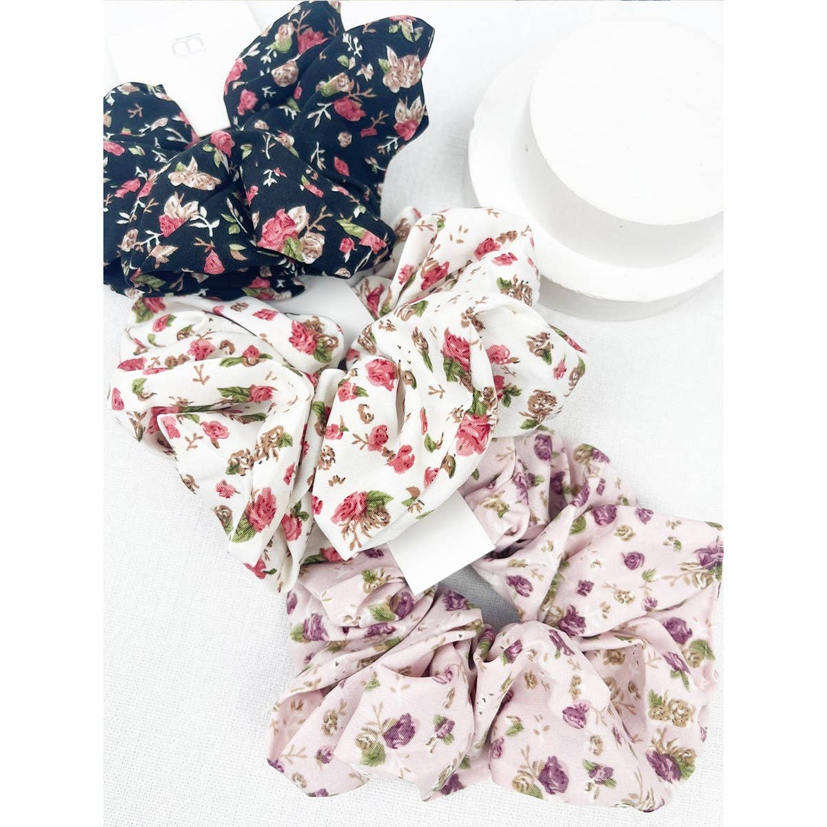 Ditsy Floral Print Scrunchie