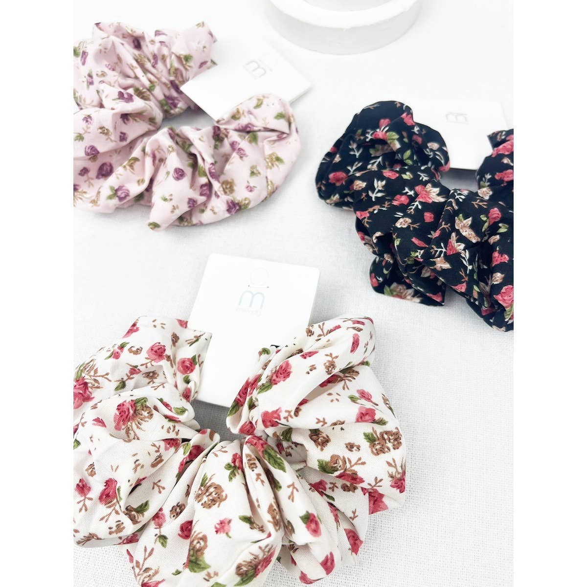 Ditsy Floral Print Scrunchie