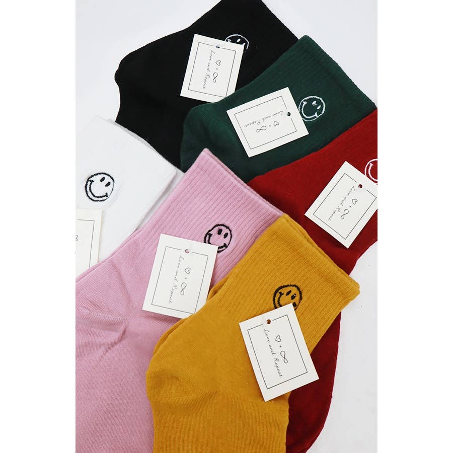 Solid Smiley Embroidered Socks